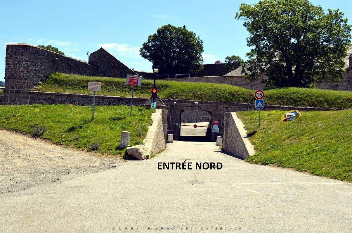 Mont Louis citadelle 114.jpg